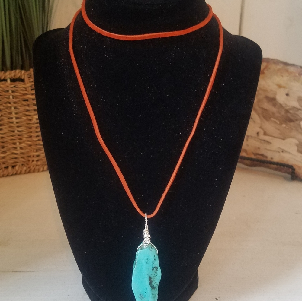 SMc Designs - Leather & Stone Necklace [LNG] - Picture 2 of 11
